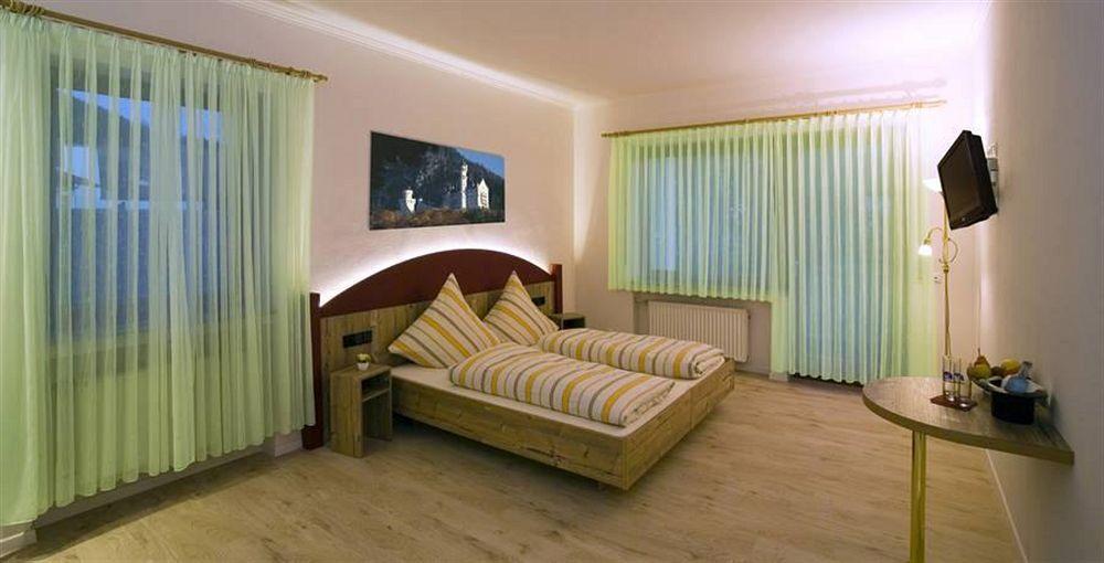 Alpchalet Schwanstein Hotel Halblech-Buching Quarto foto